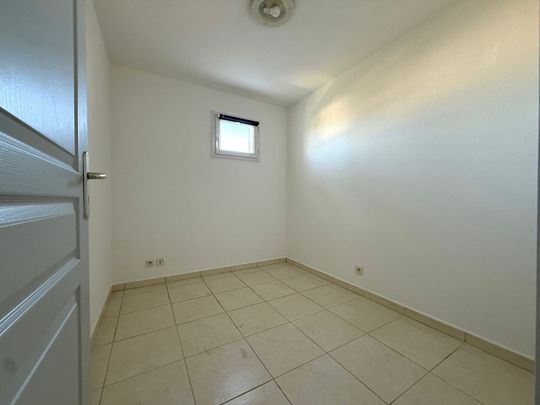 Appartement 2/3 pièces avec terrasse et parkings Bas de Valescure, - Photo 1