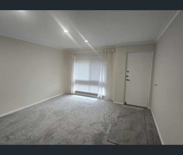 Over 55's Complex - Renovated Unit - Lovely Complex - Photo 1