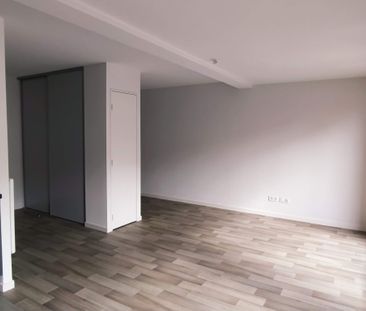 Location Appartement 1 pièce 40m² CLERMONT FERRAND 63000 - Photo 5