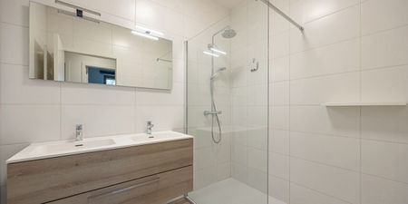 Appartement te huur in Antwerpen voor € 1.300 met 2 slaapkamers - Foto 2