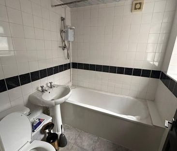 1 Bed Flat, Harley Street, CV2 - Photo 5