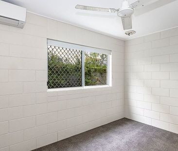 67 Marabou Drive, Annandale - Photo 2