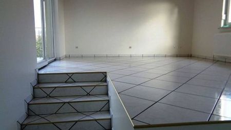 KERBACH LOGEMENT 4 PIECES AVEC GARAGE - Photo 2