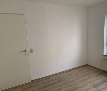 Helle 2-Zimmer-Wohnung im 2. Liftstock in Gera Stadtmitte - Photo 1