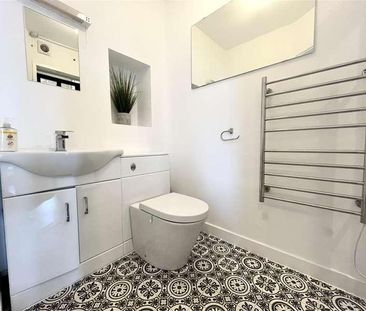 Albany Road, Newquay, TR7 - Photo 6