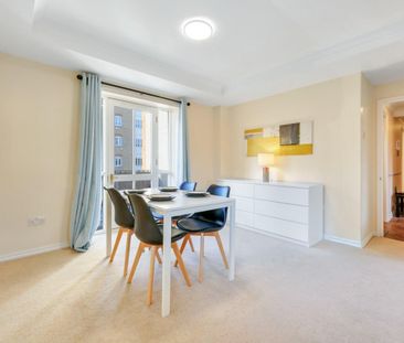 2 bedroom Flat To Let Total Size: 765 SQ FT - Photo 5