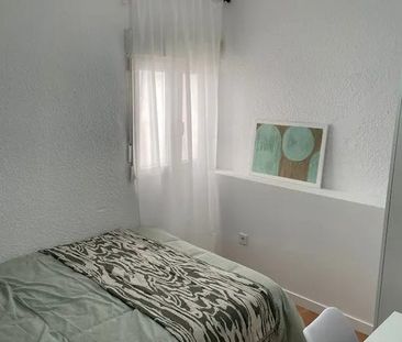 Carrer dAlcanyís, Valencia, Valencian Community 46019 - Photo 3