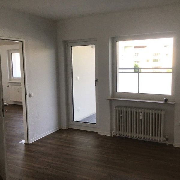 schöne 2-Zimmerwohnung mit Balkon - Photo 1