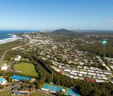 10 Minute Walk to the Beach - Photo 4