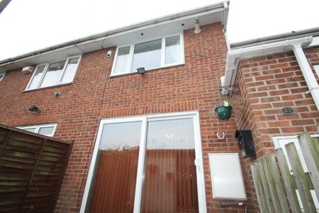 2 bedroom house to rent - Photo 2