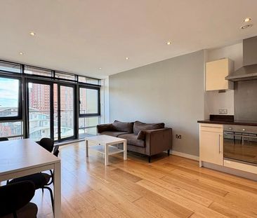 2 bedroom flat to rent - Photo 3