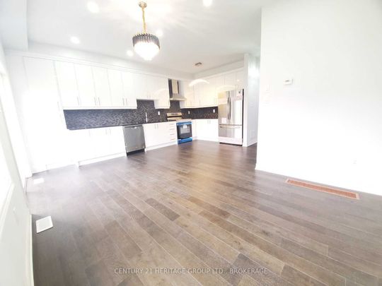 For Lease - 87 Pearcey Crescent, Barrie, Ontario - Photo 1