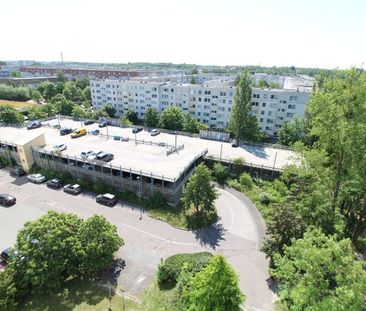 Begehrte Dreiraumwohnung im Hochhaus - Foto 1