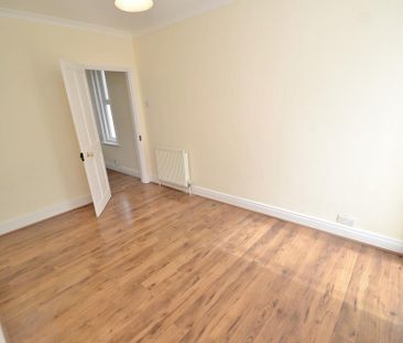 2 bedroom semi-detached house to rent - Photo 3