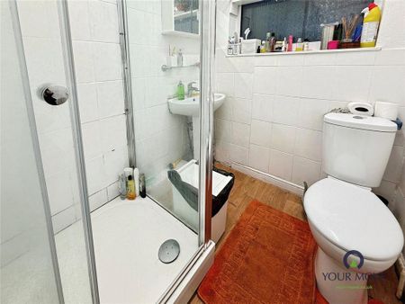 2 bedroom end of terrace house to rent - Photo 4