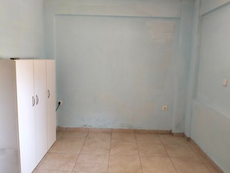Studio/Γκαρσονιέρα για ενοικίαση Πλατεία Κυψέλης (Βέροια) - Photo 2