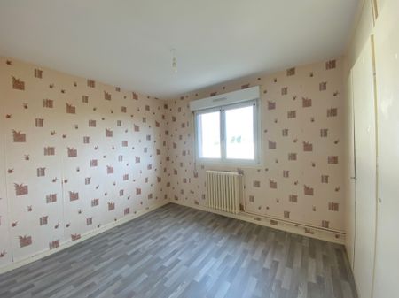 Location - Appartement T4 - 74 m² - Montbéliard - Photo 2