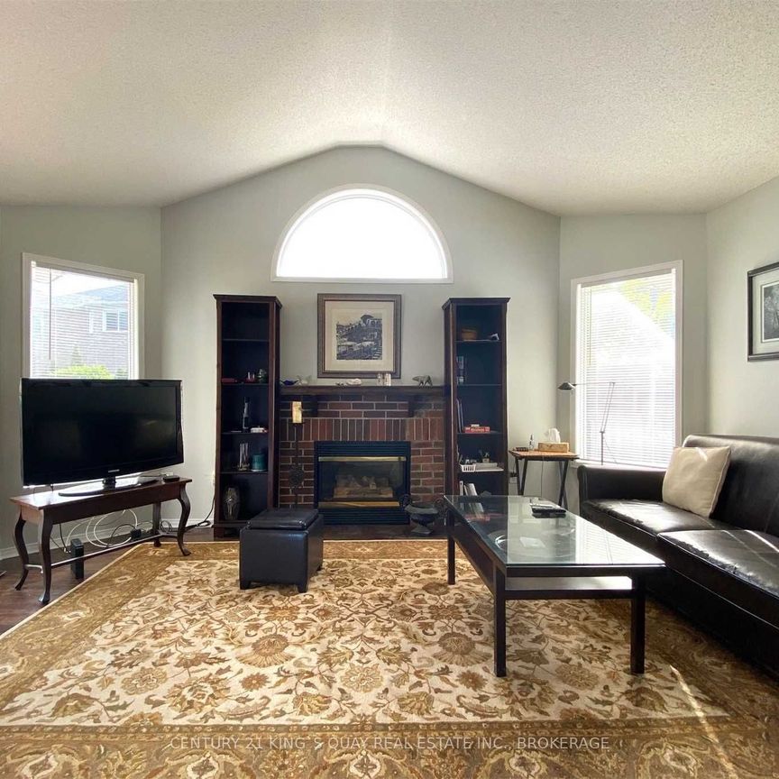 For Lease - 22 Rush Road, Aurora, Ontario - Photo 1