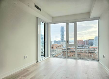 For Lease - 158 Front Street Unit# 1223, Toronto, Ontario - Photo 2