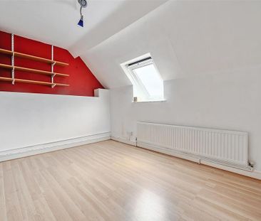 4 bedroom terraced house to rent - Photo 6