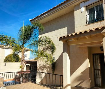 Alquiler de chalet pareado en Calle Carlos Puebla, 4 - Photo 4