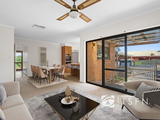 27 Akoonah Dr, Golden Square - Photo 1