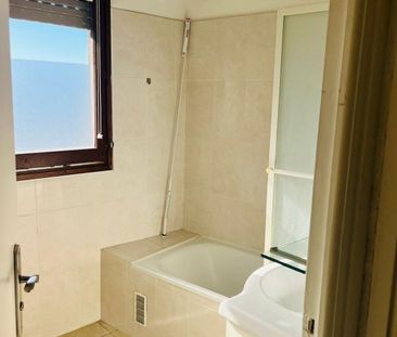 Location Appartement 3 pièces 69m² VILLENEUVE LOUBET 06270 - Photo 6