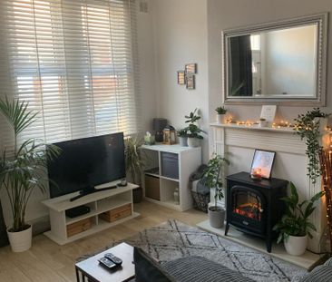 2 bedroom house to rent - Photo 1