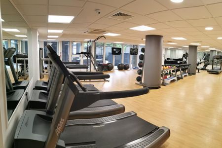 Studio to rent - Photo 4