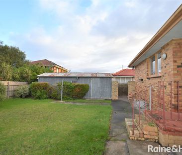 Great 3 Bedroom Home in Springvale! - Photo 4