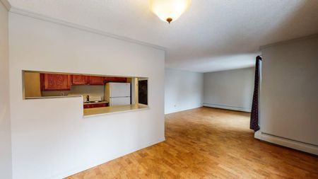 Two Bedroom - Photo 4