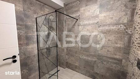 Apartament cu 2 camere + loc de parcare la prima inchiriere - Photo 3