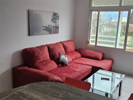 Apartamento de alquiler en Misioneras Concepcionistas, 15, La Reconquista - El Rosario - Photo 1