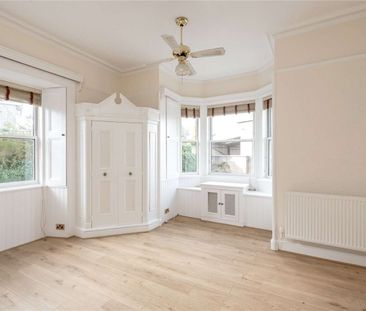 A beautiful three bedroom detached family home, available on an unf... - Photo 5