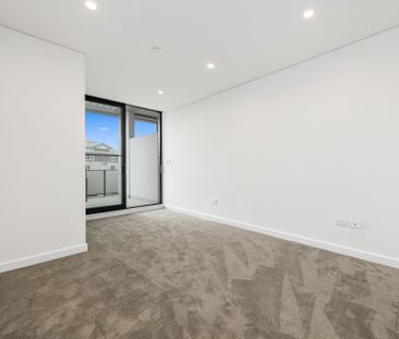 Luxury Living, Executive Residences - Photo 4