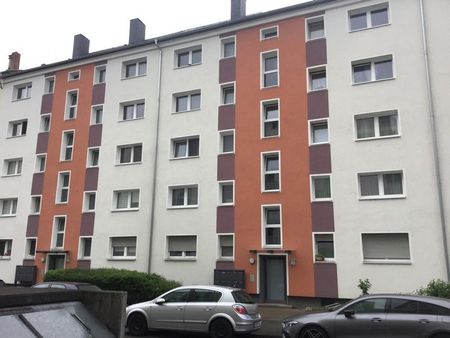 3 Zimmer Wohnung für die kleine Familie im 3 Obergeschoß, mit Balkon! - Foto 2