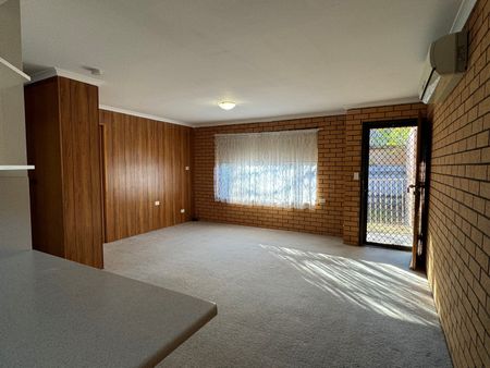 1/937 Fairview Drive, North Albury NSW 2640 - Apartment For Rent | Domain - Photo 4
