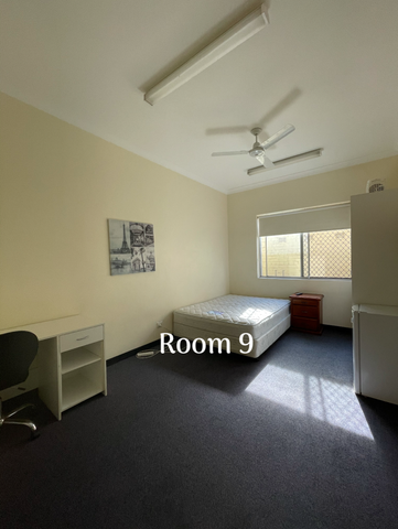 FURNISHED ROOMS FROM $200.00 p/week - Photo 2