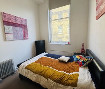 East Parade - Photo 4