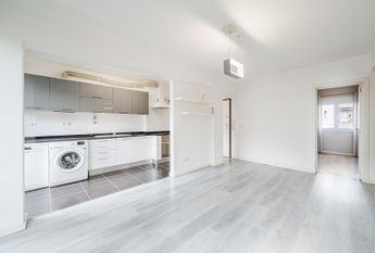 APARTAMENTO T4 EM ALFRAGIDE MOBILADO