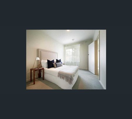 3/12 Stawell Street, Kew, Vic 3101 - Photo 4