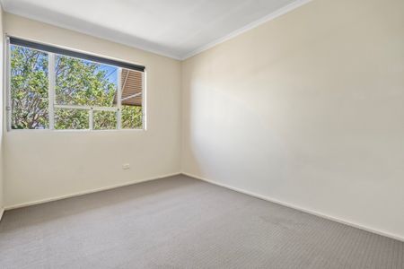 1/20 Beatrice Street, Greenslopes QLD 4120 - Apartment For Rent | Domain - Photo 2