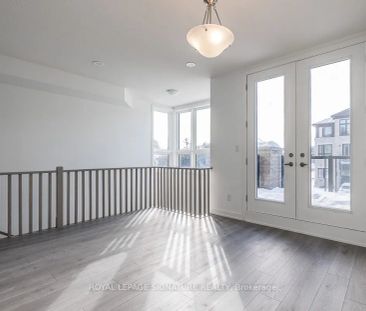 Condo Townhouse For Lease | S9052425 - Photo 1