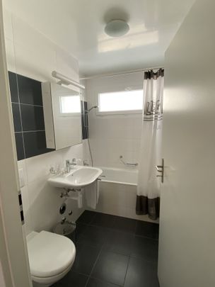 2.5 Zimmer, 4. Stock - Foto 1