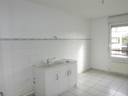 Location Appartement 2 pièces 55m² - Photo 3