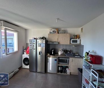 Location Appartement 2 pièces 51m² LA SEYNE SUR MER 83500 - Photo 3