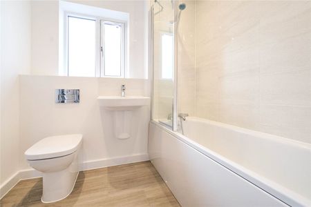 3 bedroom townhouse to rent - Photo 2