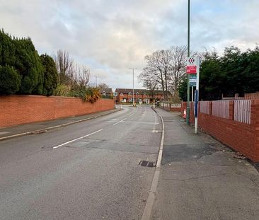 3 bedroom semi-detached house to rent - Photo 3