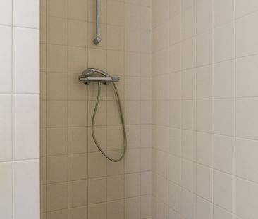 Appartement te huur: Rijswijkseplein 744 2516 LX Den Haag - Foto 1