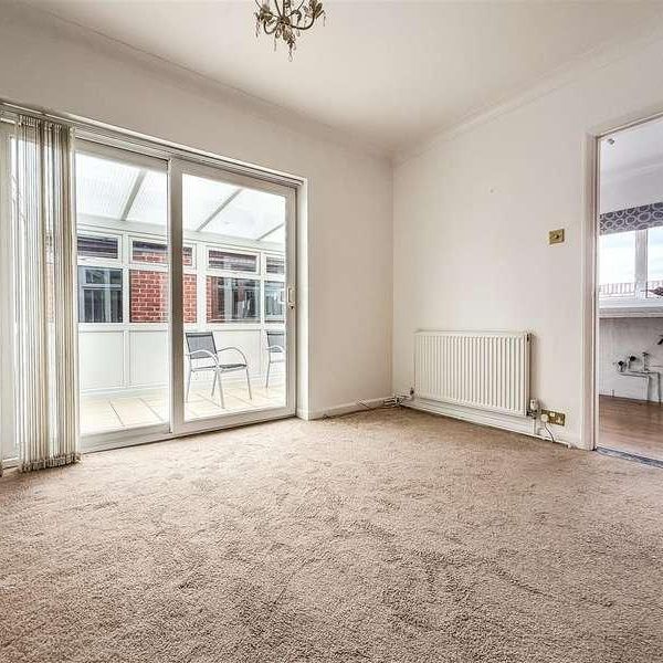 Bayly Avenue, Portchester, PO16 - Photo 1